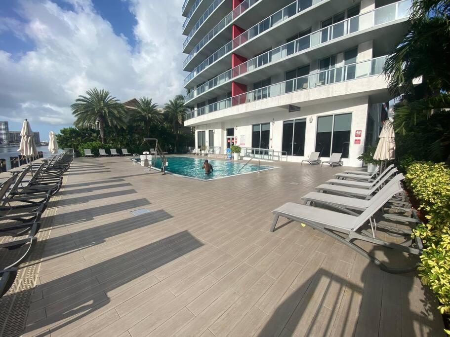 Amazing Studio Beach Walking Distance! 26B Hallandale Beach Extérieur photo