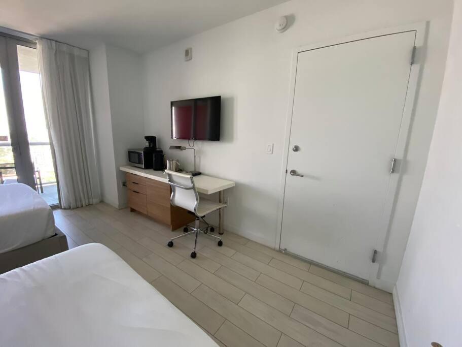 Amazing Studio Beach Walking Distance! 26B Hallandale Beach Extérieur photo