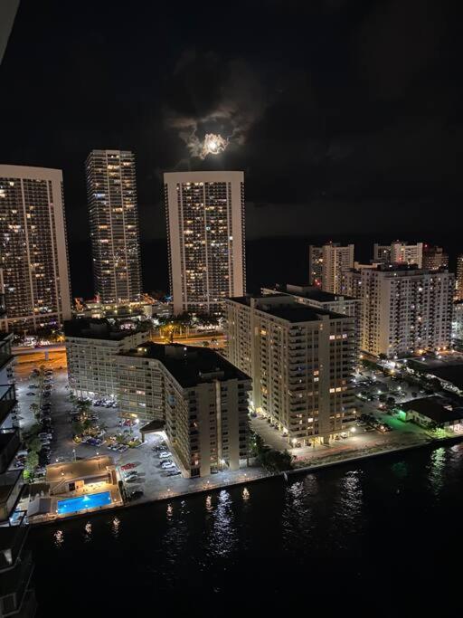 Amazing Studio Beach Walking Distance! 26B Hallandale Beach Extérieur photo